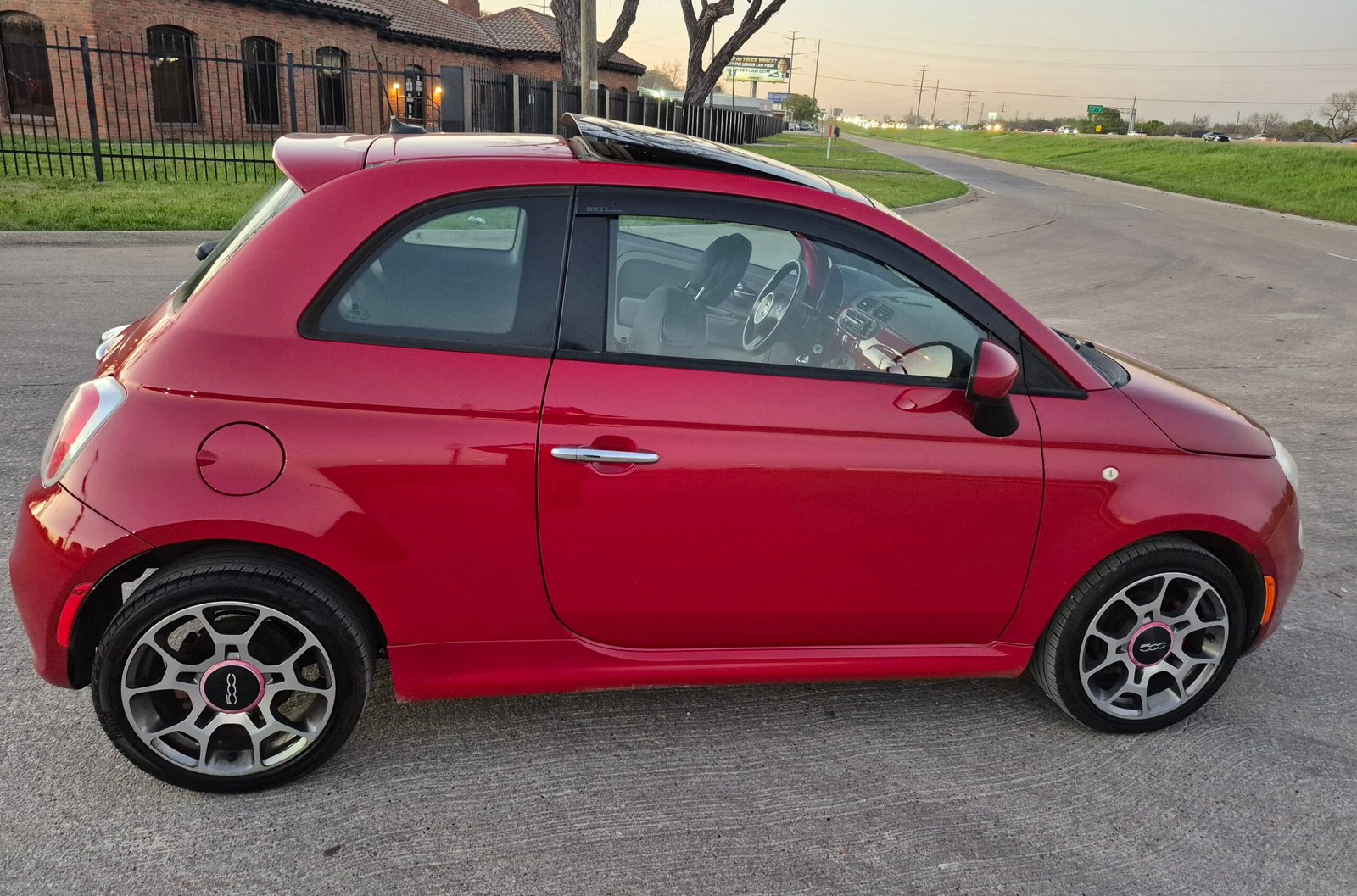 2013 Fiat 500 Sport Hatchback 2D - Image 12