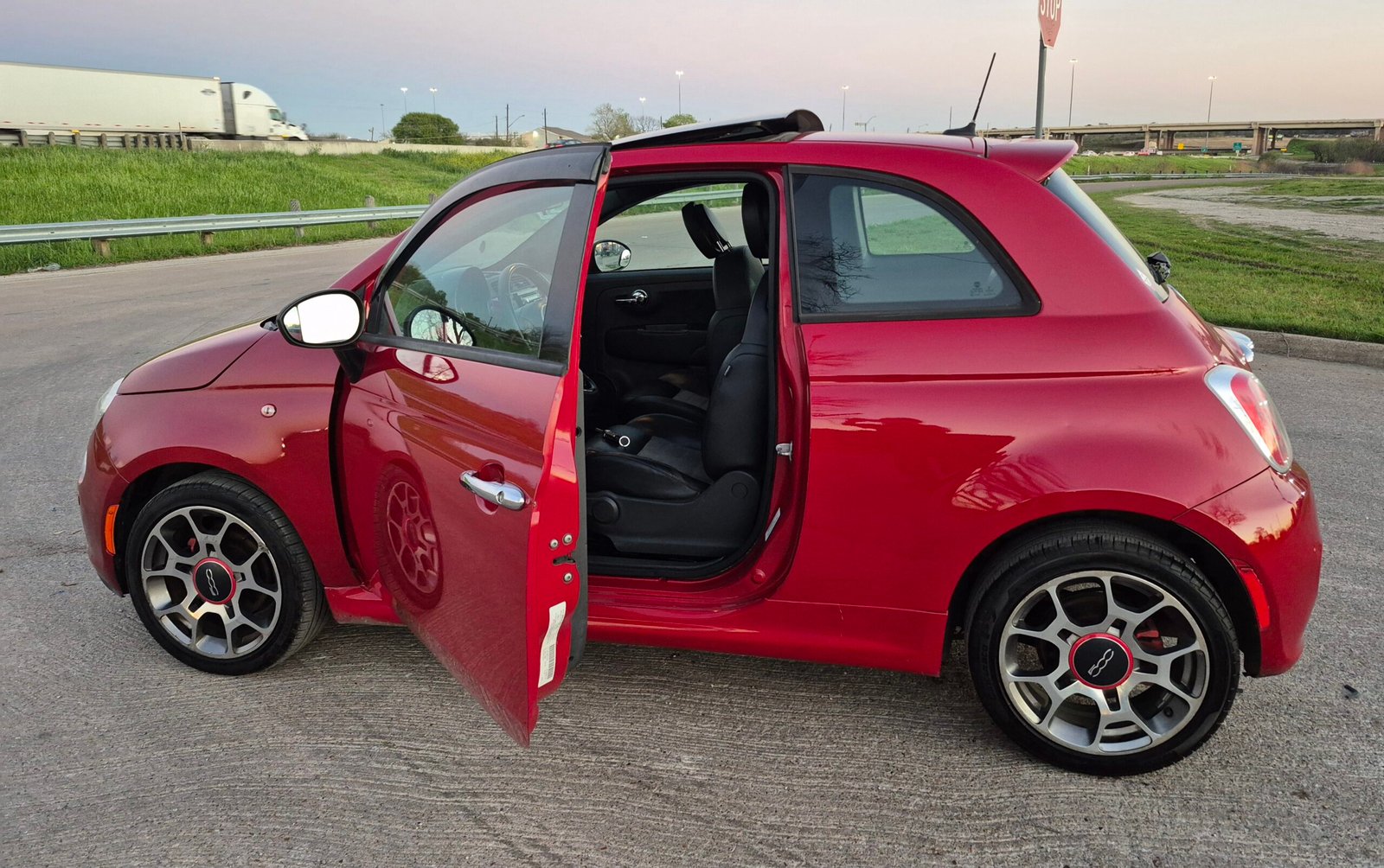 2013 Fiat 500 Sport Hatchback 2D