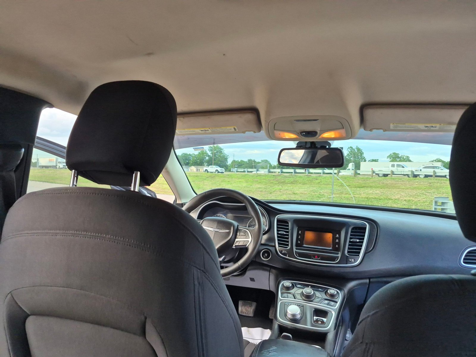 2015 Chrysler 200 limited Sedan 4D - Image 21