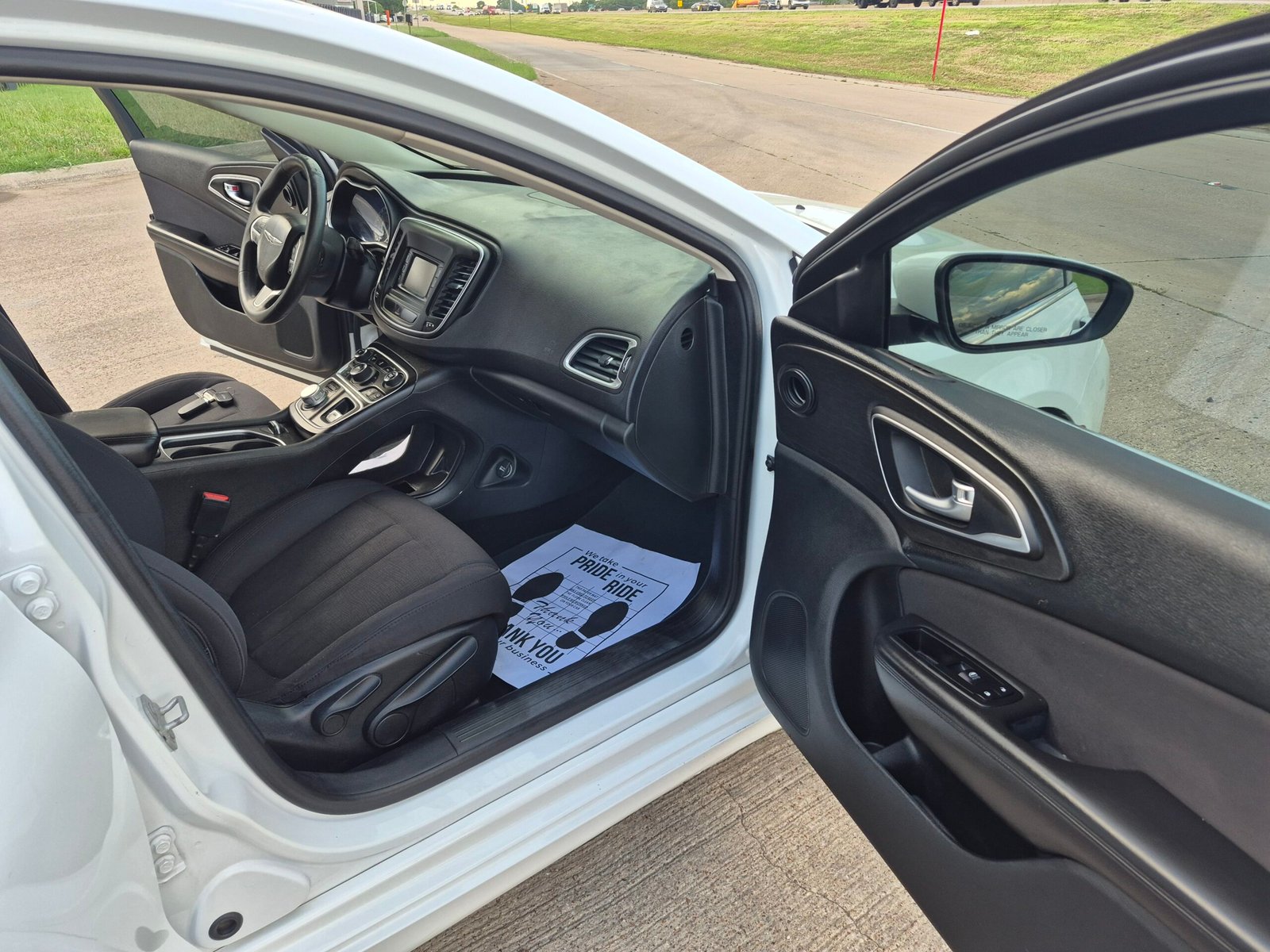 2015 Chrysler 200 limited Sedan 4D - Image 20